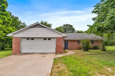 324 S Napier Ave, Fayetteville, AR 72701