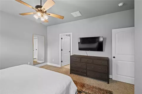 Bedroom - 2131 Periwinkle Pl, Centerton, AR 72719 photo 2 of 4