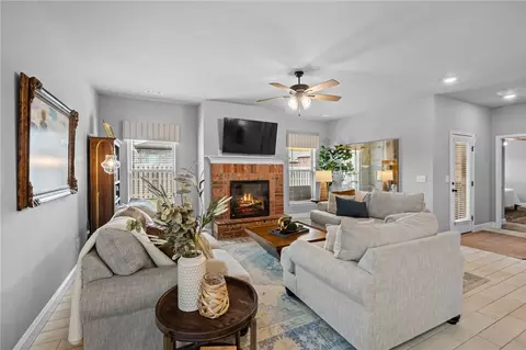 Living - 2131 Periwinkle Pl, Centerton, AR 72719 photo 1 of 3