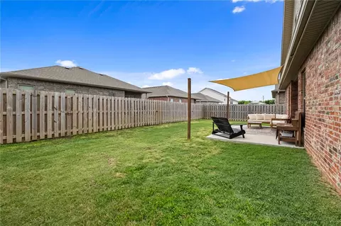 Exterior - 2131 Periwinkle Pl, Centerton, AR 72719 photo 5 of 5