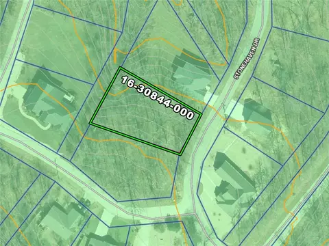 38 Stonehaven Dr, Bella Vista, AR 72715