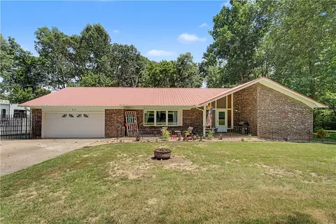 53 Alton Cir, Rogers, AR 72756