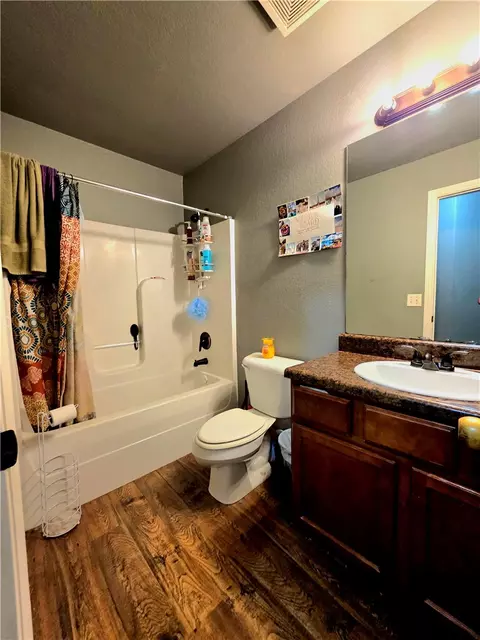 Bath - 3453 Knox Loop, Springdale, AR 72762 photo 6 of 7