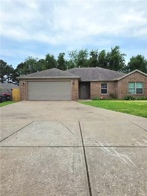 Exterior - 3453 Knox Loop, Springdale, AR 72762 photo 2 of 17