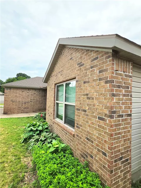 Exterior - 3453 Knox Loop, Springdale, AR 72762 photo 7 of 17