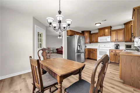 Dining - 511 Dewberry Ln, Centerton, AR 72719 photo 1 of 3