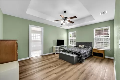 Bedroom - 511 Dewberry Ln, Centerton, AR 72719 photo 2 of 4