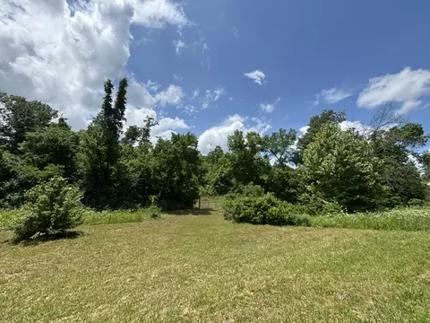 72 Arkansas 21, Berryville, AR 72616