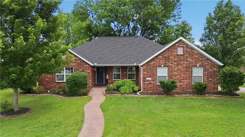 3813 SW Mason Rd, Bentonville, AR 72713