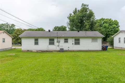 Exterior - 2625 Memphis St, Fort Smith, AR 72901 photo 8 of 11