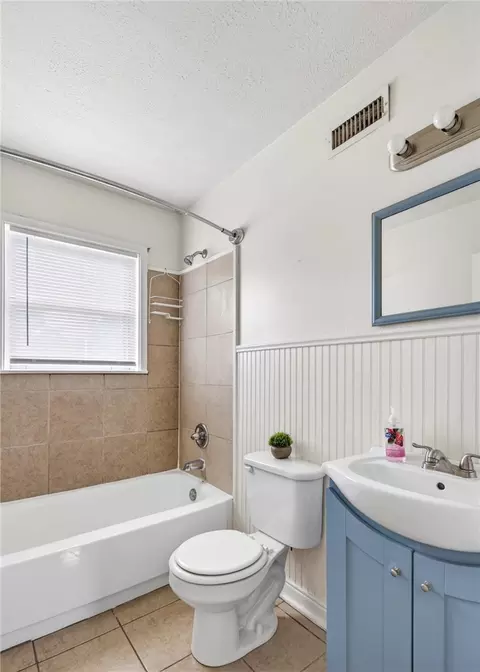 Bath - 2625 Memphis St, Fort Smith, AR 72901 photo 1 of 1