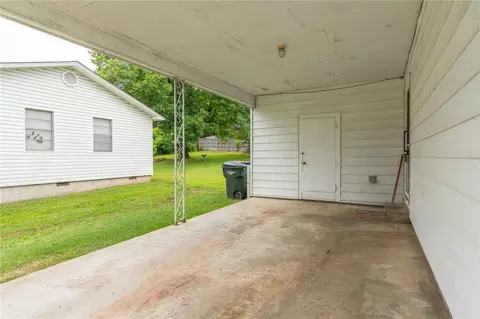 Exterior - 2625 Memphis St, Fort Smith, AR 72901 photo 6 of 11