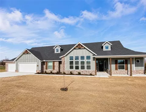 18850 Patriots Dream Dr, Siloam Springs, AR 72761