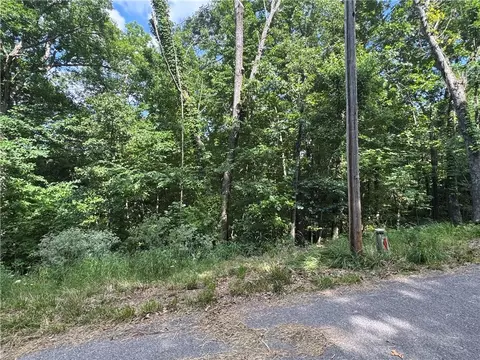 Amesbury Drive, Bella Vista, AR 72715