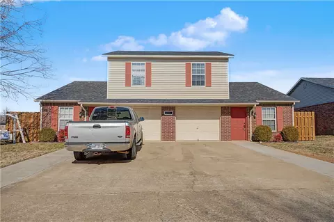 3502 SW Landau Ct, Bentonville, AR 72712