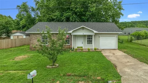 10 N Crest St, West Fork, AR 72774