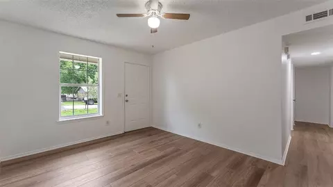 Living - 10 N Crest St, West Fork, AR 72774 photo 3 of 3