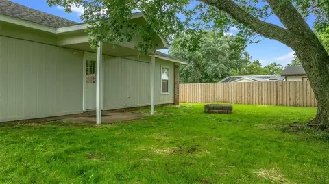 Exterior - 10 N Crest St, West Fork, AR 72774 photo 3 of 11