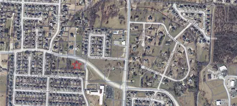 4314 W 4316 W Pleasant Grove Rd, Rogers, AR 72758
