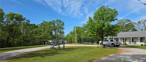 14851 N Big Springs Rd, Sulphur Springs, AR 72768