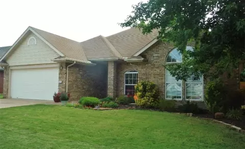 1210 Quail Ter, Rogers, AR 72756