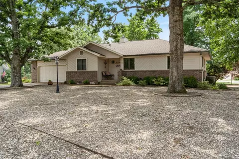 19 Kildonan Dr, Bella Vista, AR 72715