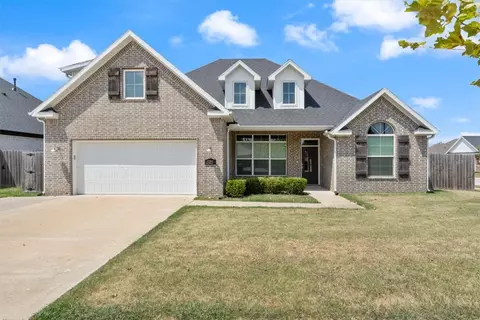 5769 W Cane Hill Dr, Fayetteville, AR 72704