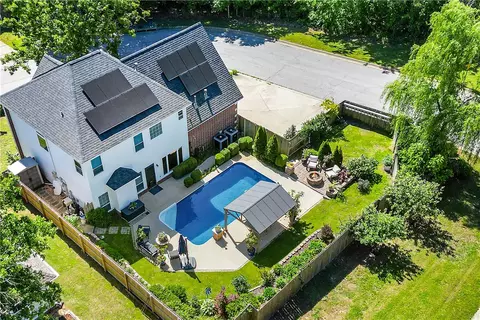 2901 Northaven Dr, Bentonville, AR 72712