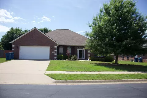 3902 SW Blackberry St, Bentonville, AR 72713