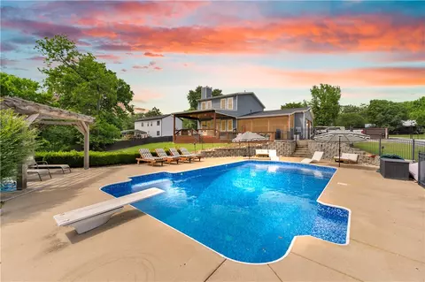 255 Water Ave, Springdale, AR 72762
