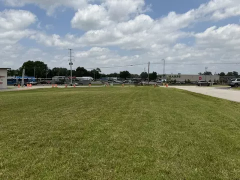E 3rd Street, Gentry, AR 72734
