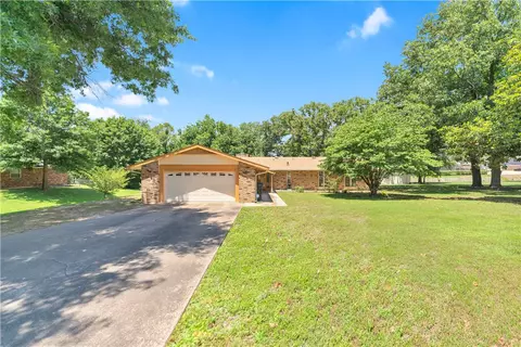 2015 Jefferson, Siloam Springs, AR 72761