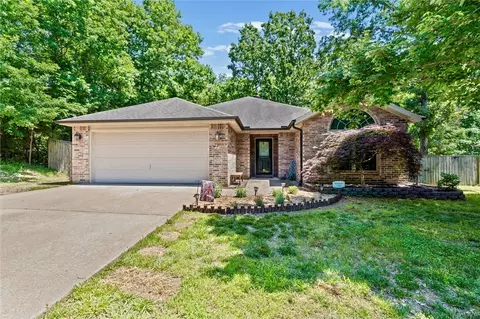25 Overton Dr, Bella Vista, AR 72714