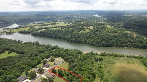 21659 Friendship View Dr, Springdale, AR 72764