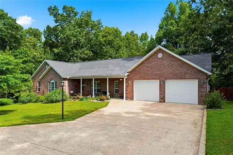 1776 Austin Walker Ct, Harrison, AR 72601