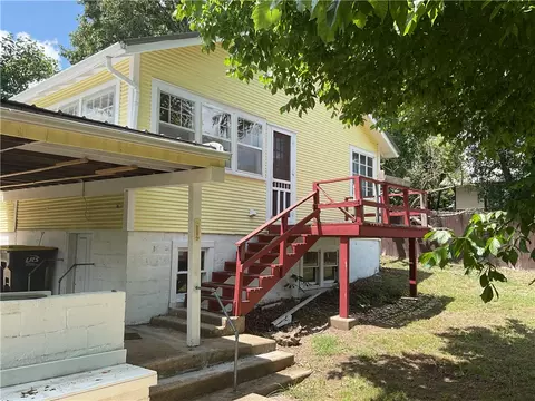 Exterior - 203 N Pine St, Harrison, AR 72601 photo 7 of 7