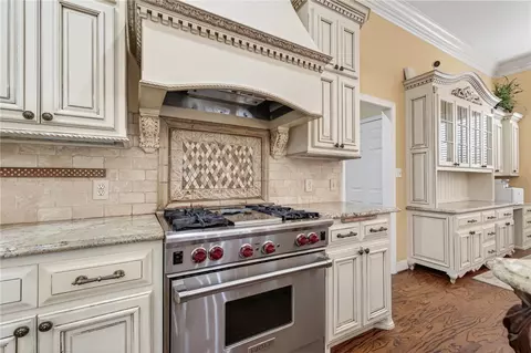 Kitchen - 10904 Kettering Ln, Fort Smith, AR 72908 photo 7 of 7