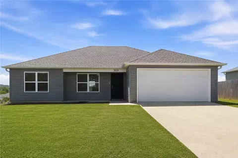 353 Evans St, Huntsville, AR 72740