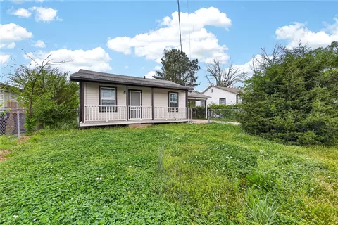 406 W Olrich St, Rogers, AR 72756