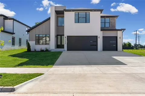 4427 S 88th St, Bentonville, AR 72713