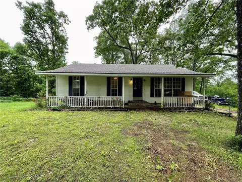 18639 Evergreen Ln, Springdale, AR 72764