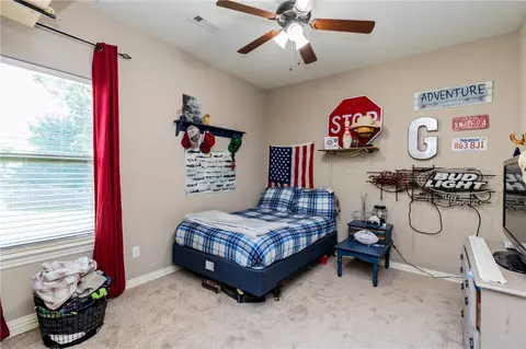 Bedroom - 7114 Devonshire Ave, Springdale, AR 72762 photo 2 of 3