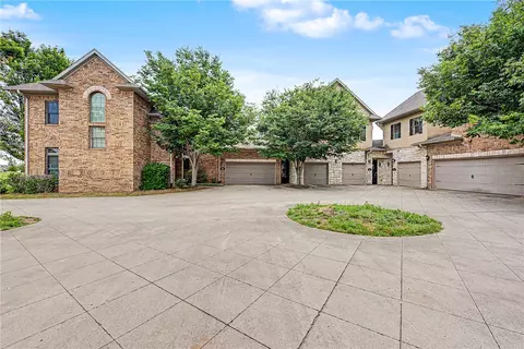 2644 S Everest Ave, Rogers, AR 72758