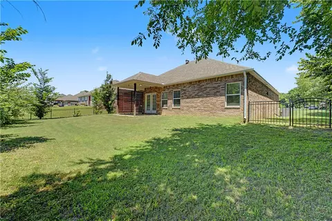 12237 Richardson Rd, Farmington, AR 72730