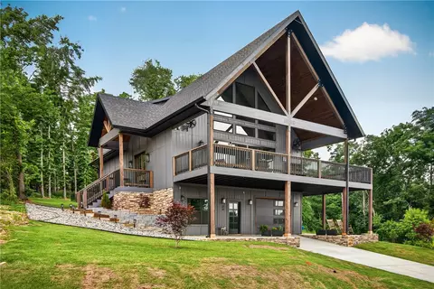 26 Talana Ln, Bella Vista, AR 72715