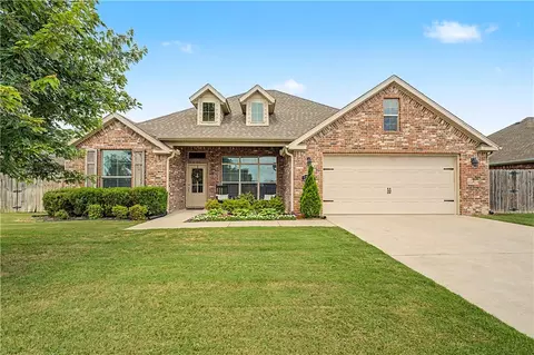 3784 Bridgeton St, Springdale, AR 72762