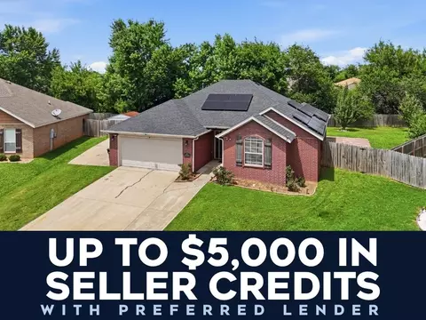 2901 S E St, Rogers, AR 72758