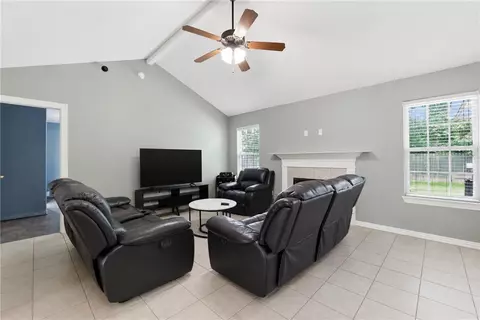 Living - 2901 S E St, Rogers, AR 72758 photo 1 of 2