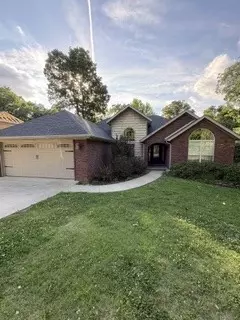 35 Bedford Ln, Bella Vista, AR 72714