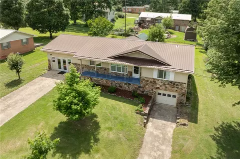 View/Area - 106 Cardinal St, Harrison, AR 72601 photo 1 of 3